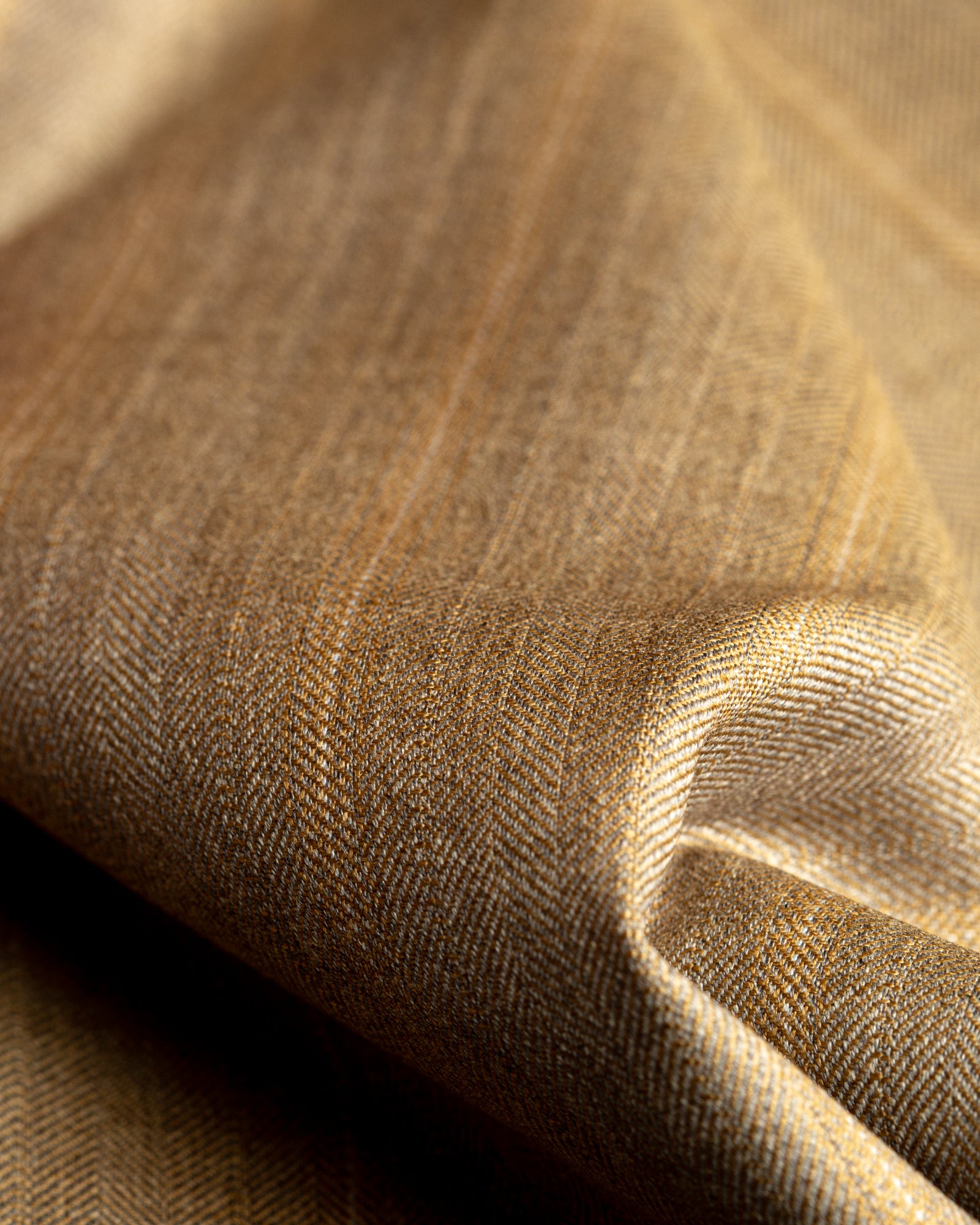 Italian Wool Super 140 - Model 83