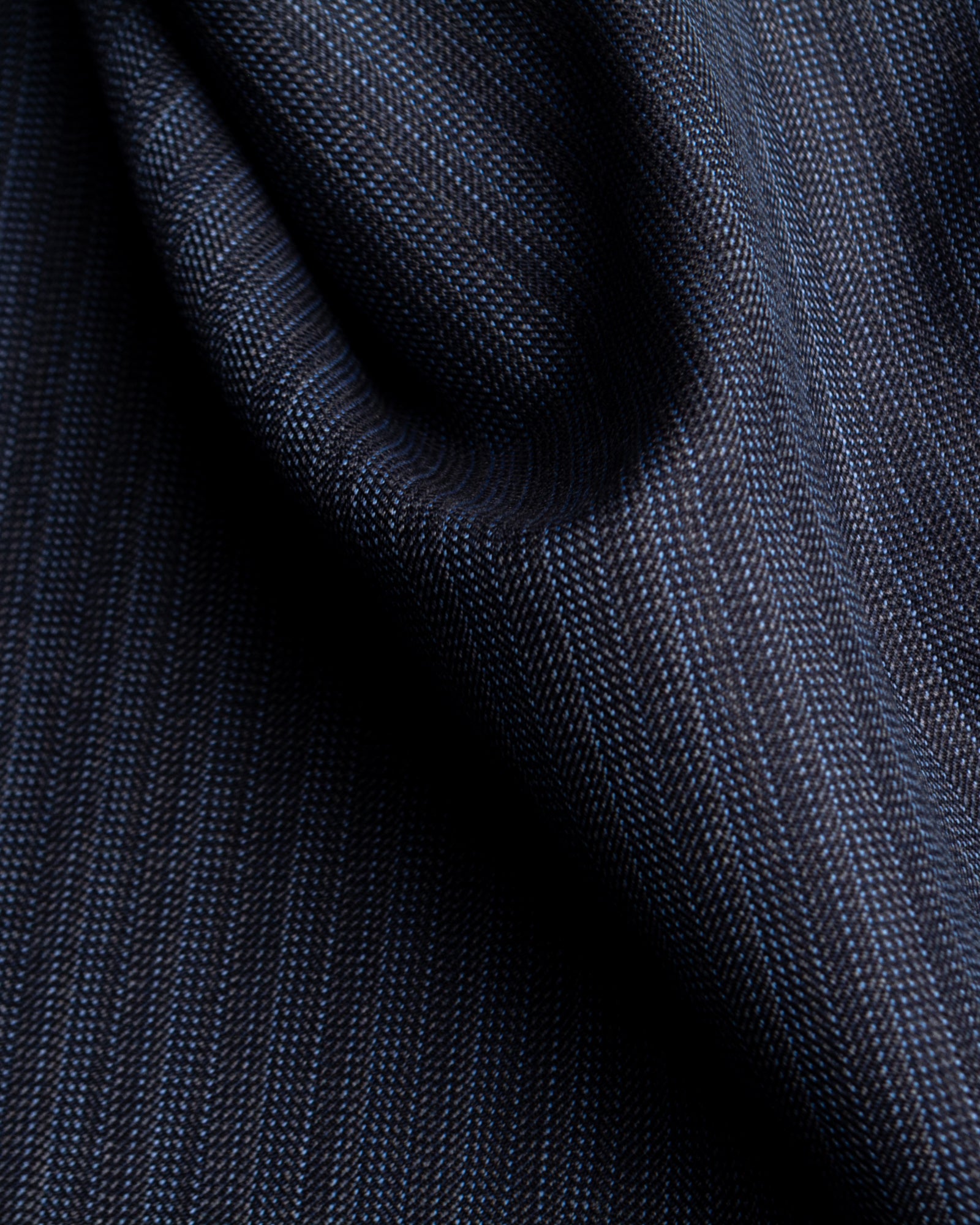 Italian Wool Super 160 - Model 124