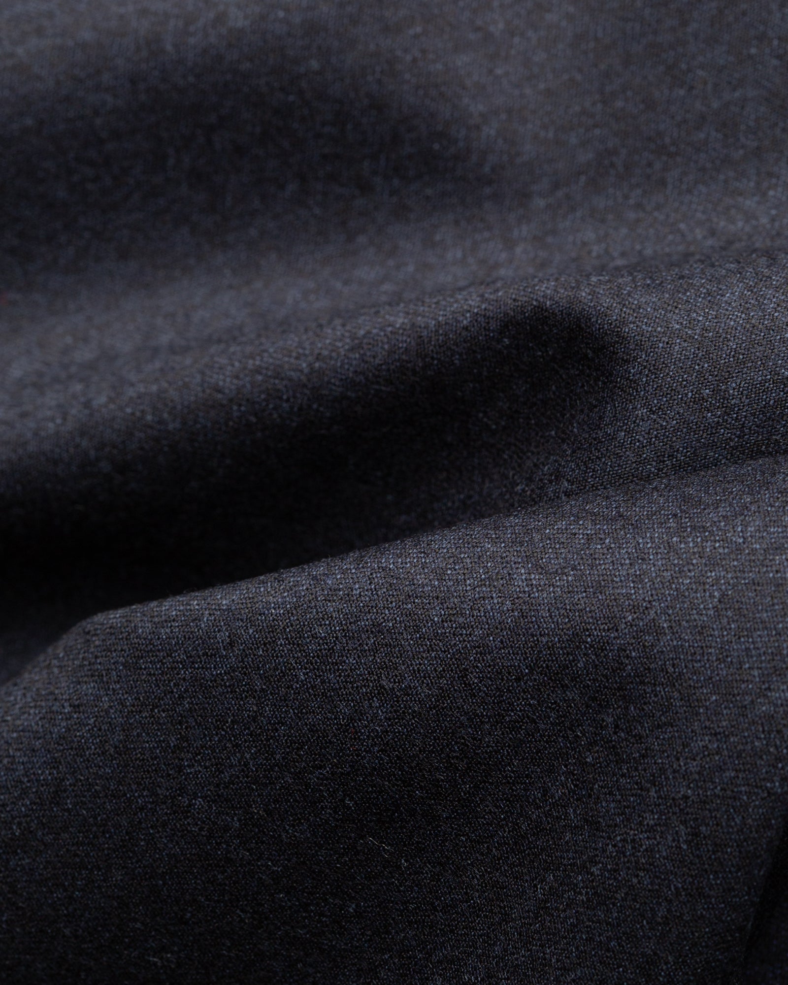 Italian Wool Super 120 - Model 67