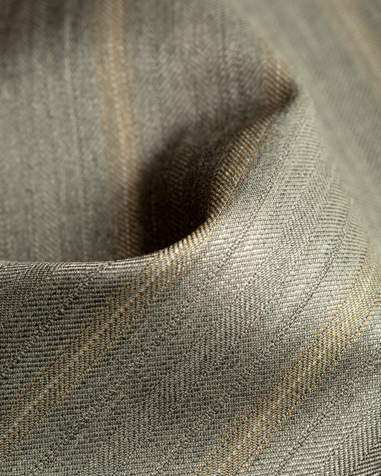 Italian Wool Super 140 - Model 78