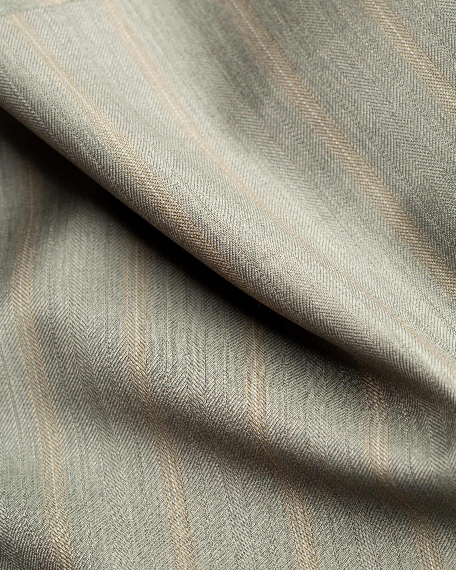 Italian Wool Super 140 - Model 78