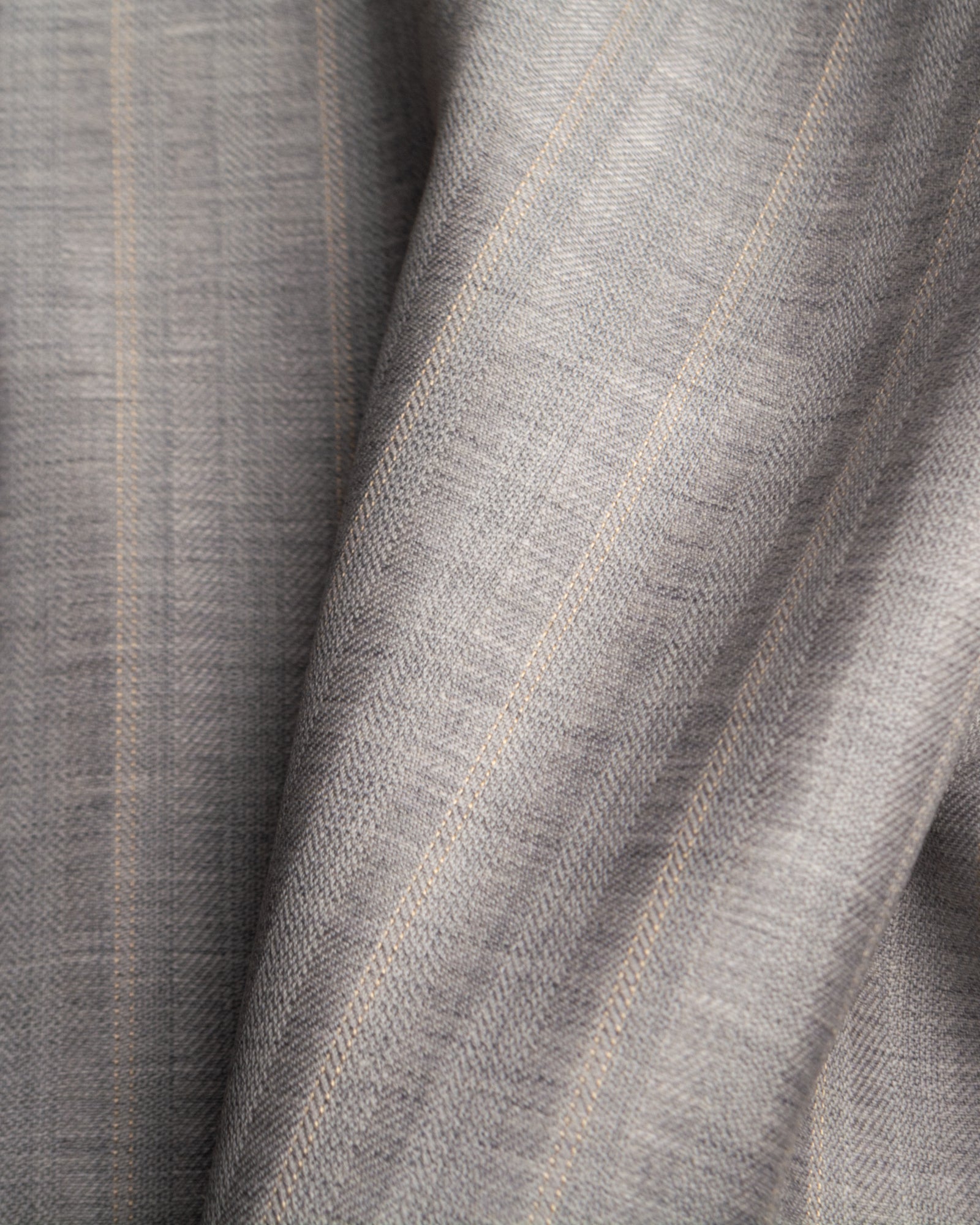 Italian Wool Super 140 - Model 100