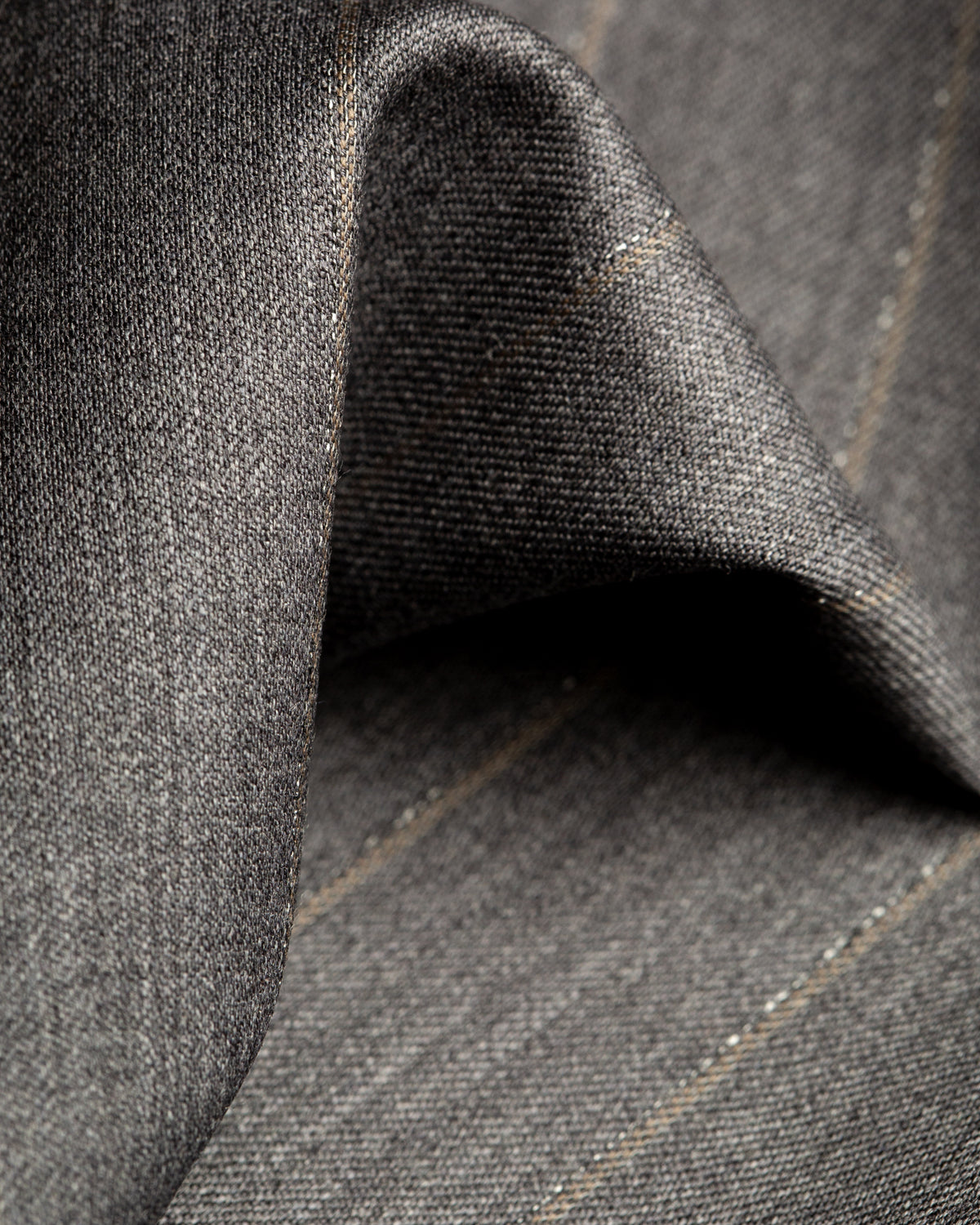 Italian Wool Super 120 - Model 69