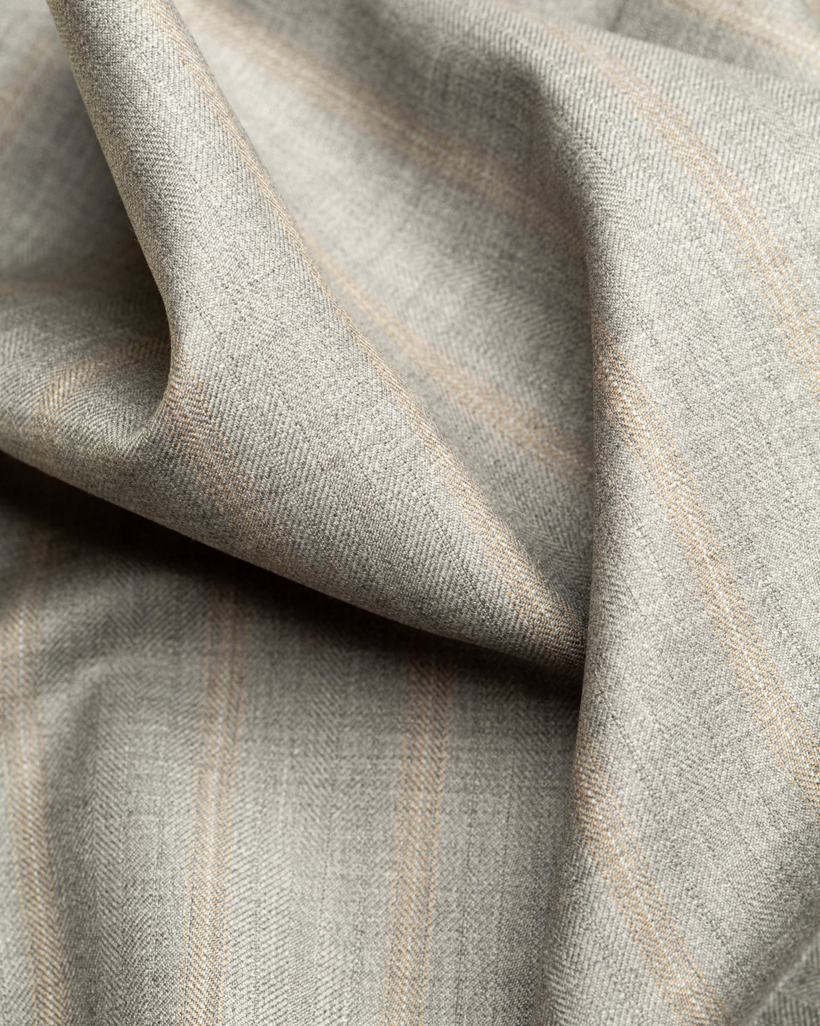 Italian Wool Super 140 - Model 77