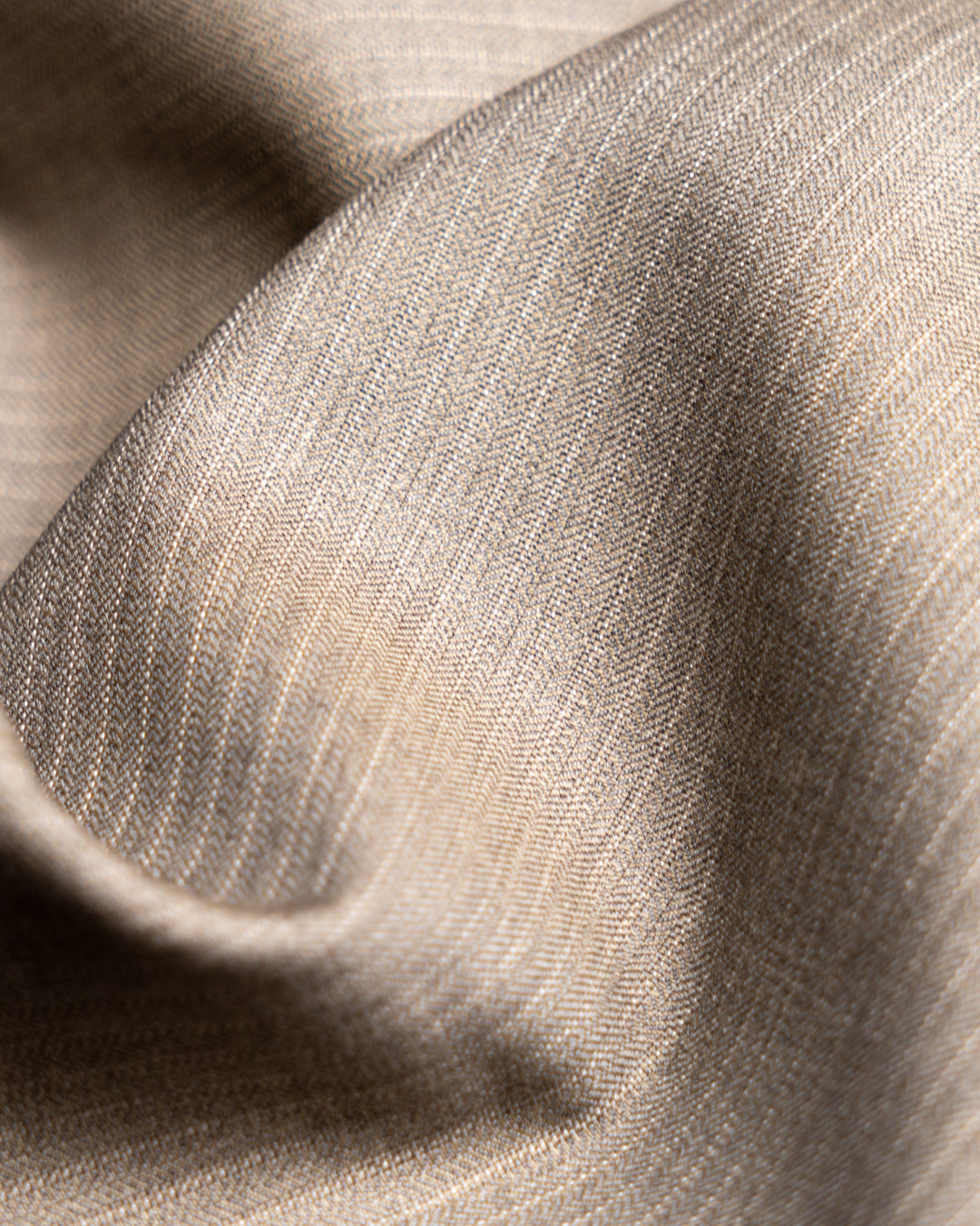 Italian Wool Super 130 - Model 3